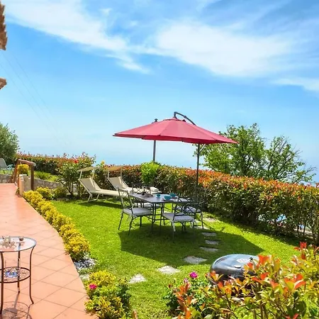 Il Giardino Di Rosa Amalfi