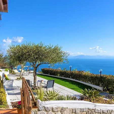 Holiday home Il Giardino Di Rosa Amalfi