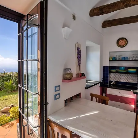 Holiday home Il Giardino Di Rosa Amalfi
